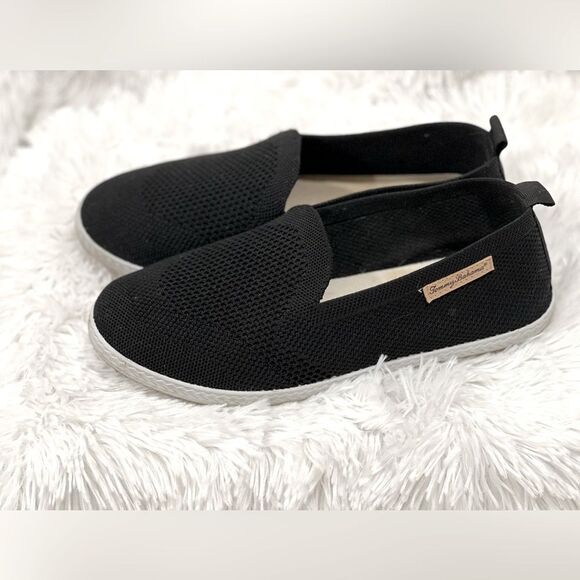 Tommy Bahama Shoes - Tommy Bahama Black Slip On Knit Sneakers Memory Foam Loafers Womens Size 7.5